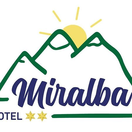 Hotel Miralba Alba de los Cardaños المظهر الخارجي الصورة