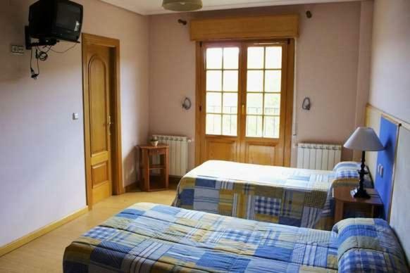 Hotel Miralba Alba de los Cardaños المظهر الخارجي الصورة
